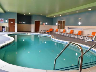 Holiday Inn Express & Suites Raleigh Airport - Brier Creek By Ihg מראה חיצוני תמונה